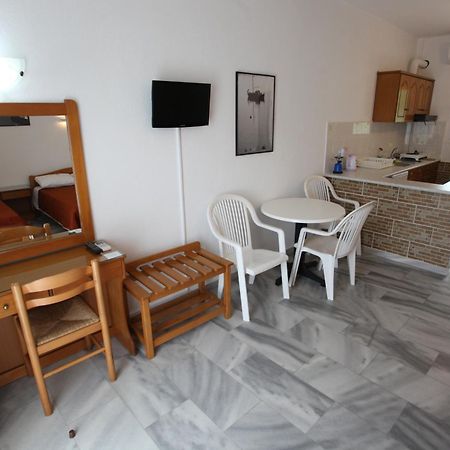 Archontiko Driani Daire Paralia Panteleimonos Oda fotoğraf