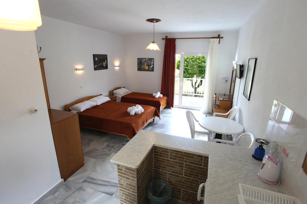 Archontiko Driani Daire Paralia Panteleimonos Oda fotoğraf
